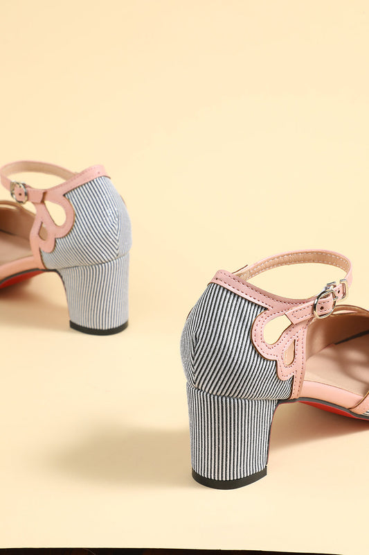 Zapatos retro blancos con rayas negras
