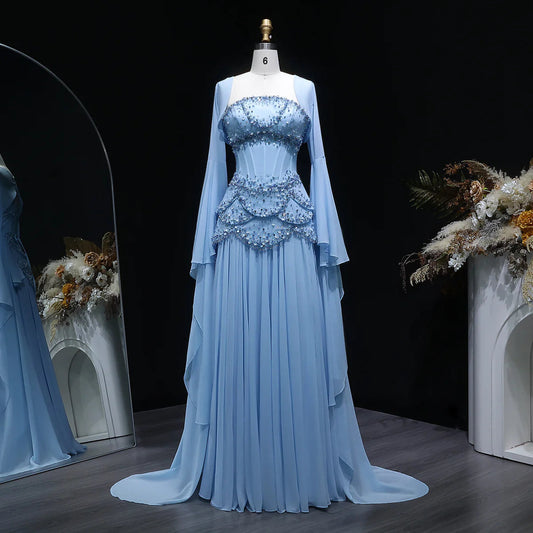 Robe de soirée bleue Muse™ pour l'été avec perles, franges et manteau fluide | L'élégance dans chaque détail