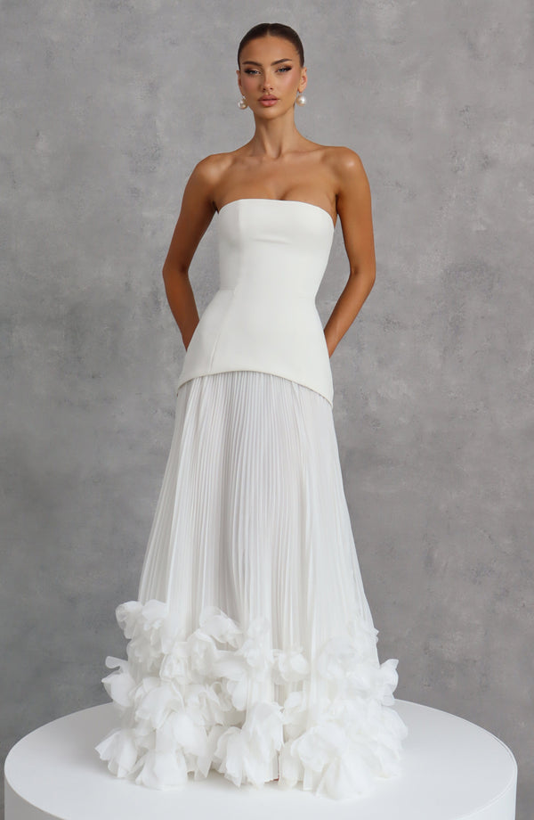 Vestido Sirena Amarillo Pálido con Corsé, Tul Plisado y Flores 3D