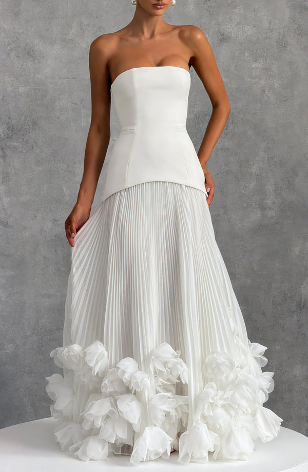 Vestido Sirena Amarillo Pálido con Corsé, Tul Plisado y Flores 3D