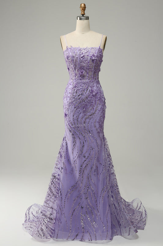 Robe de bal sirène violette à fines bretelles avec perles