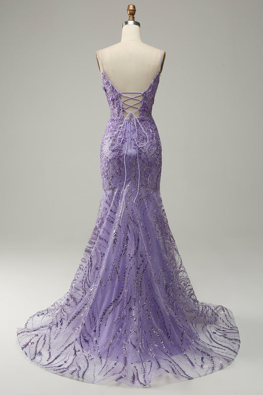 Robe de bal sirène violette à fines bretelles avec perles