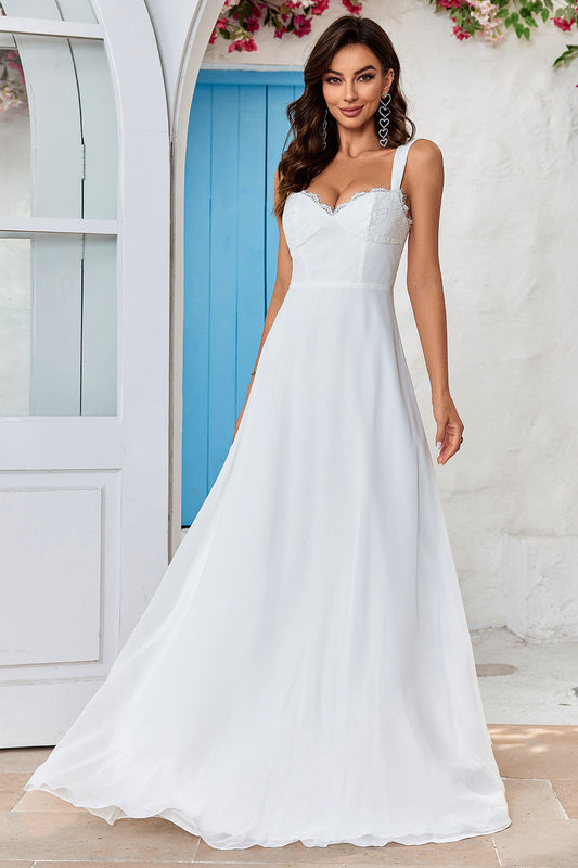 Robe de mariée simple bohème ivoire en dentelle à encolure dégagée