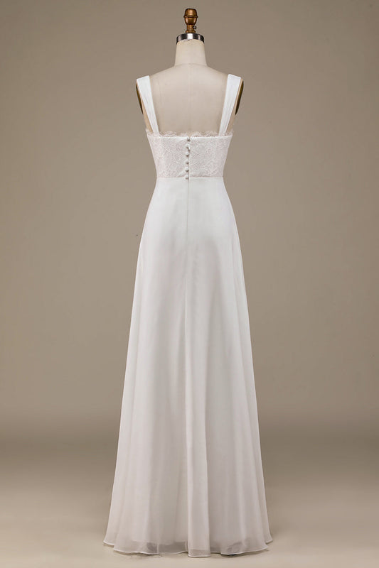Robe de mariée bohème ivoire à encolure dégagée et en dentelle